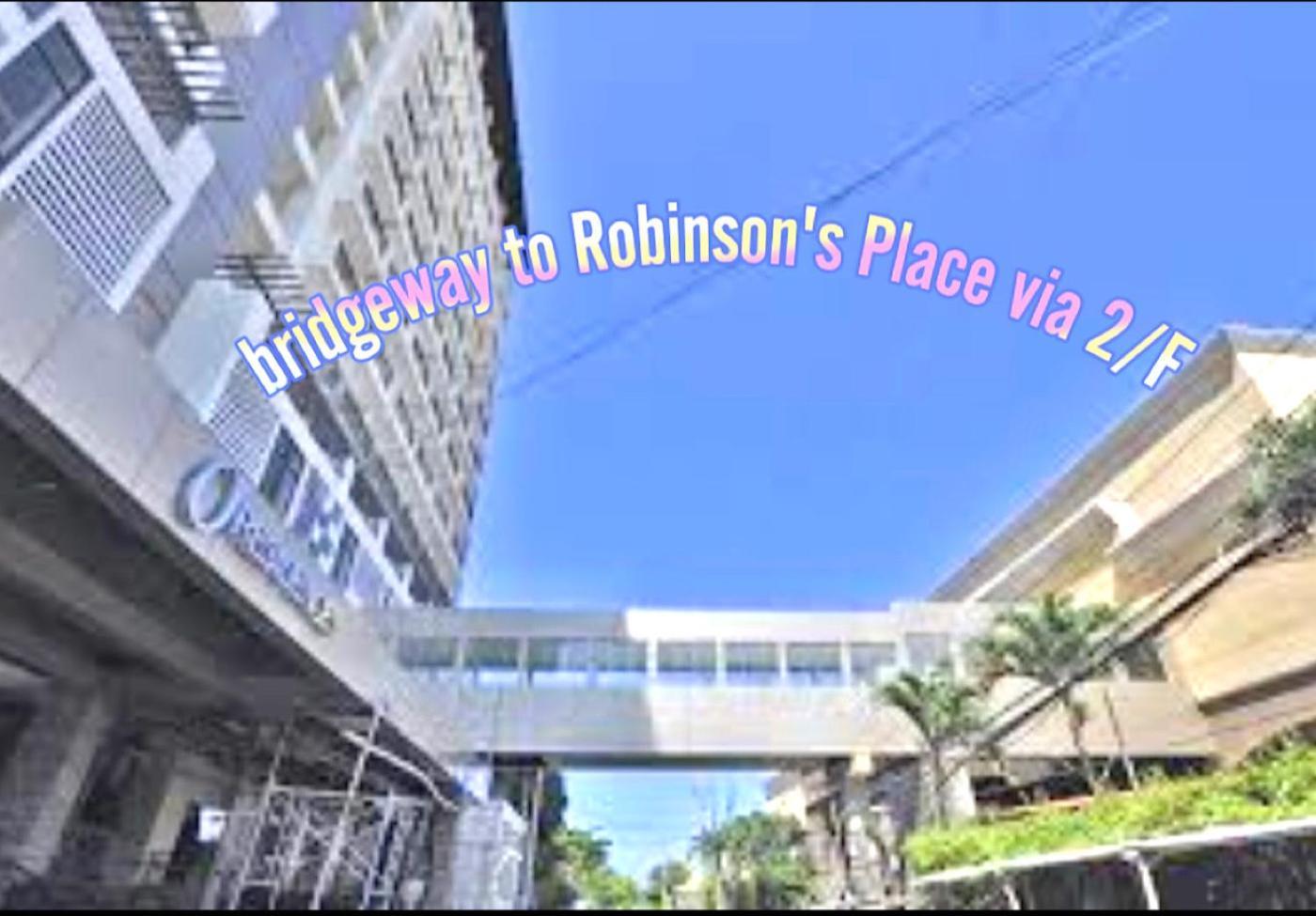 Condo With Direct Access To Shopping Mall In Bacolod City Екстериор снимка